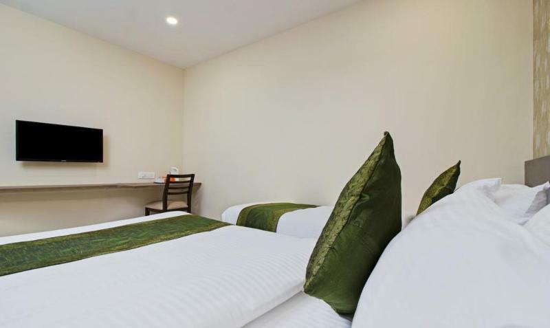 Ocean Suites Hotel Mumbai Ngoại thất bức ảnh