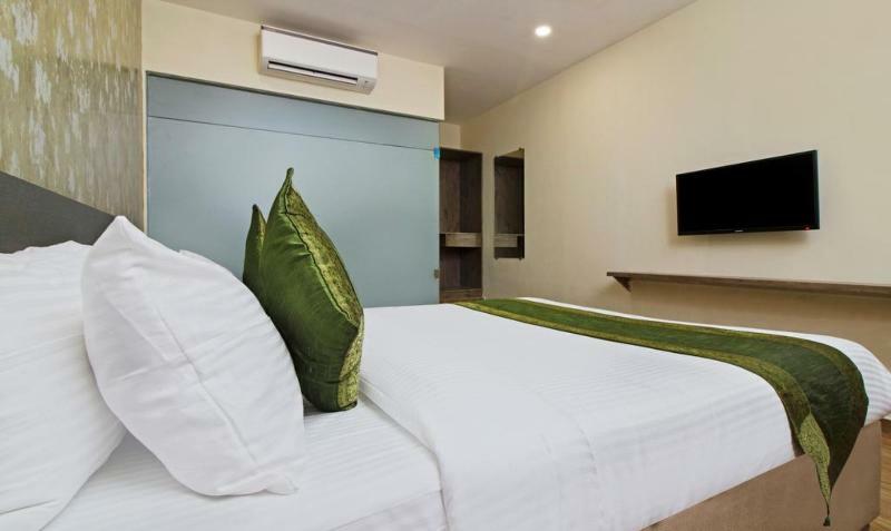 Ocean Suites Hotel Mumbai Ngoại thất bức ảnh