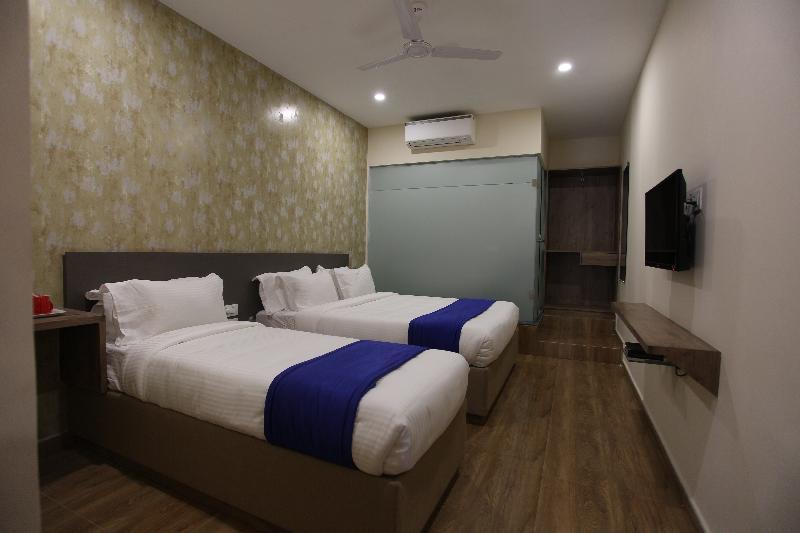Ocean Suites Hotel Mumbai Ngoại thất bức ảnh